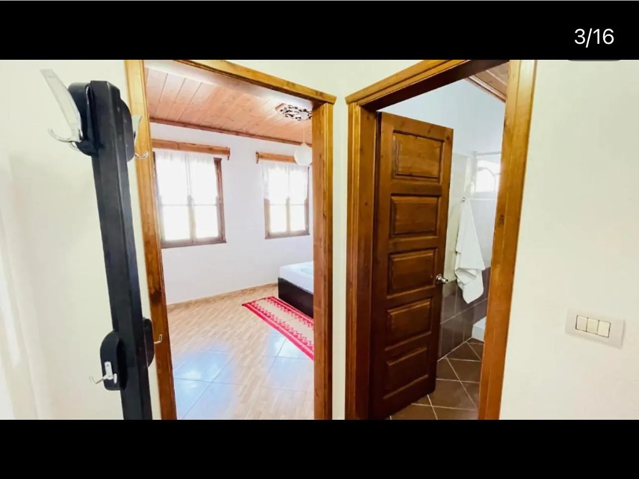 Denis House 1930 호텔 Gjirokastër 게스트하우스
